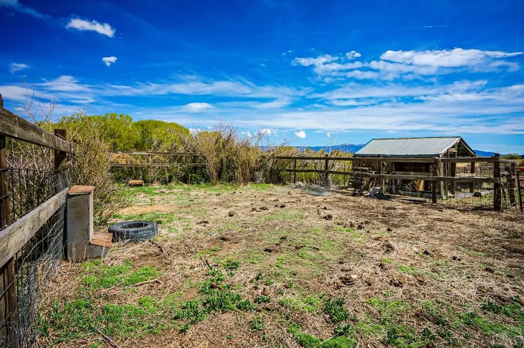 640 County Road 571 Gardner CO 81040