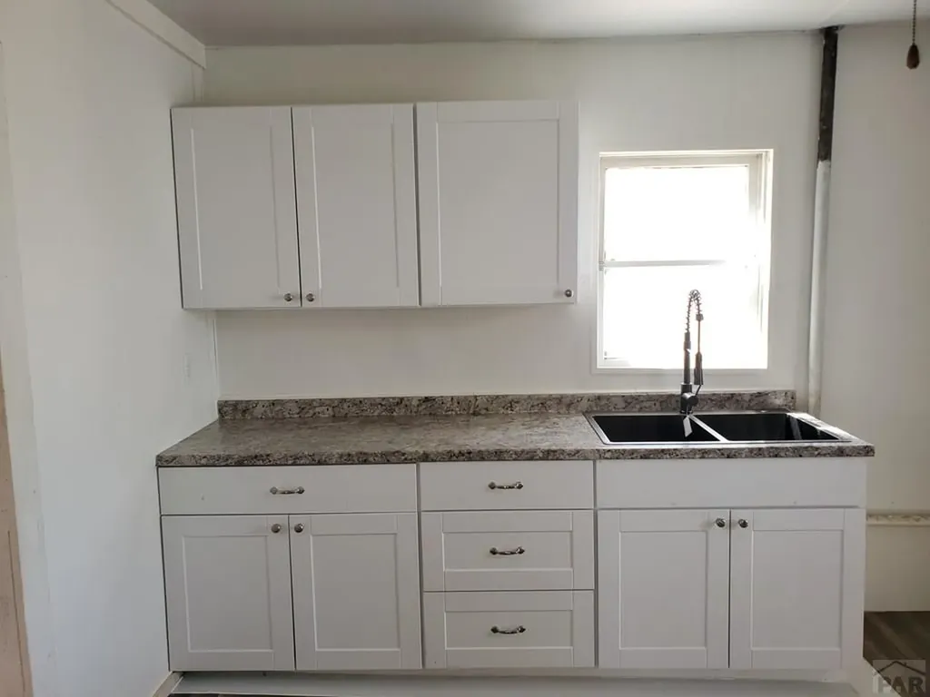 102 S 12th Street Lamar CO 81052