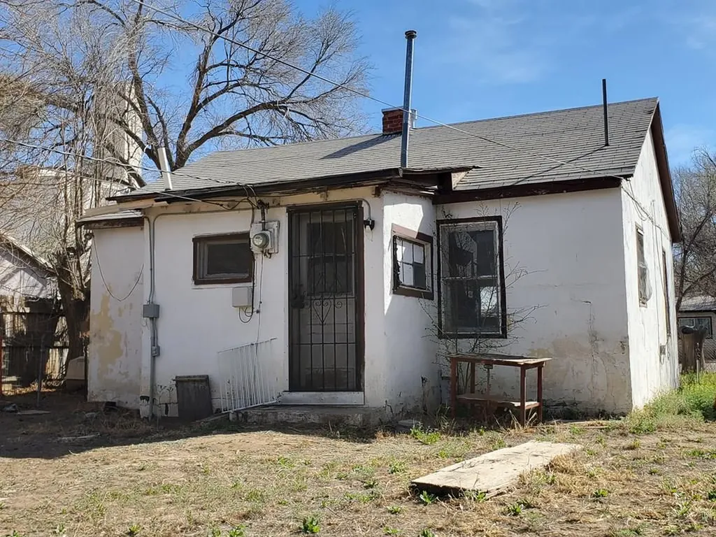 102 S 12th Street Lamar CO 81052