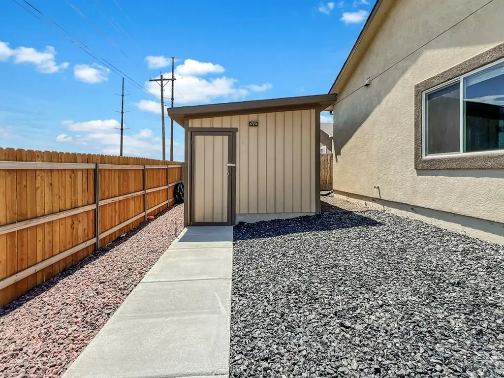 5228 Gannet Lane Pueblo CO 81008