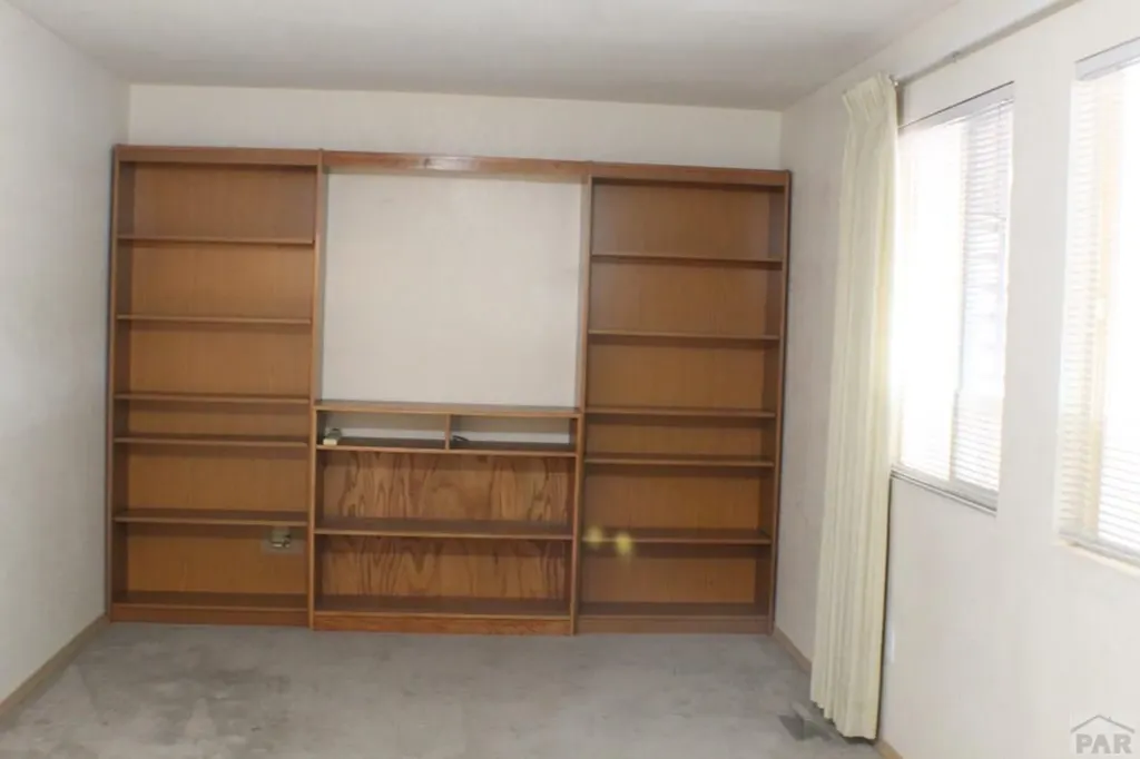 4706 Pioneer Road Pueblo CO 81008