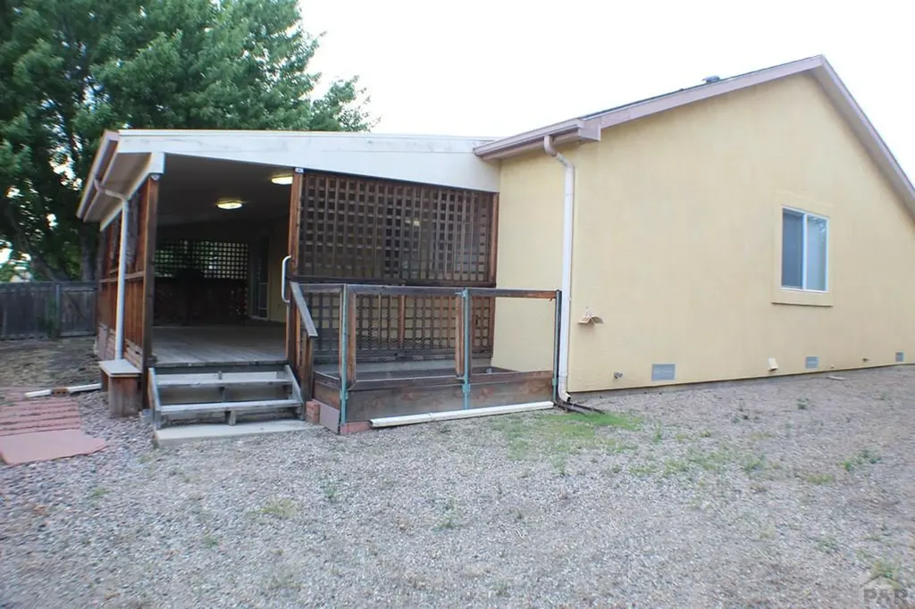 4706 Pioneer Road Pueblo CO 81008