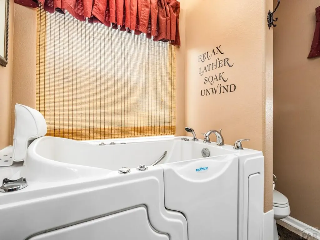 553 S Saunders Drive Pueblo West CO 81007