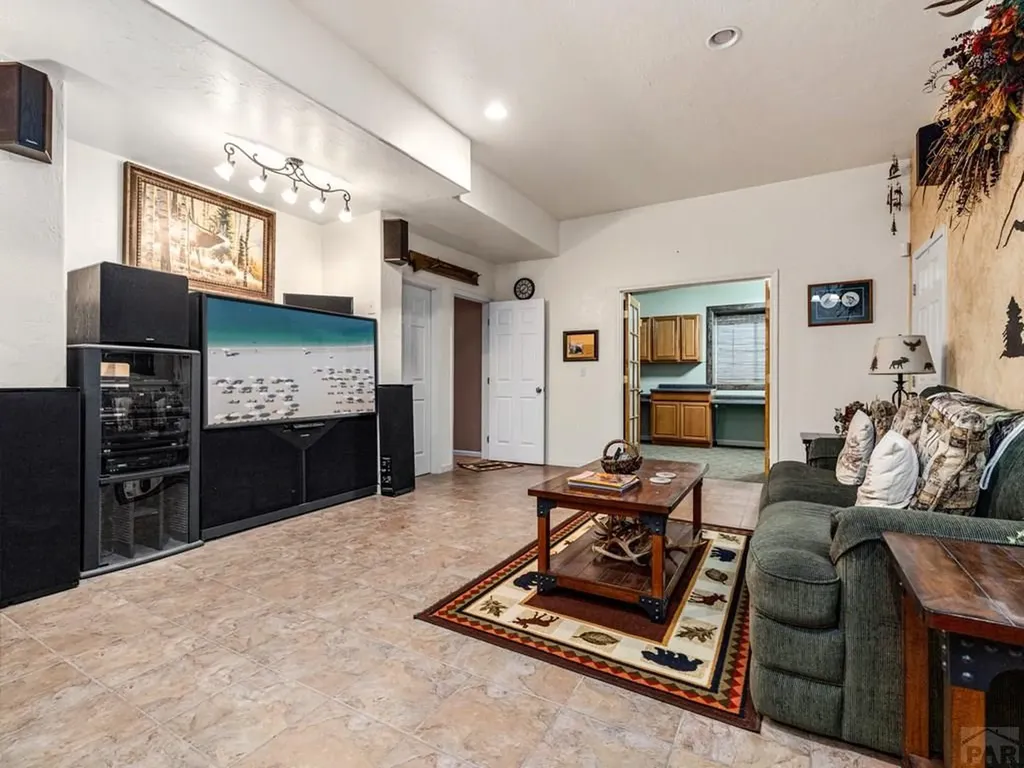 553 S Saunders Drive Pueblo West CO 81007