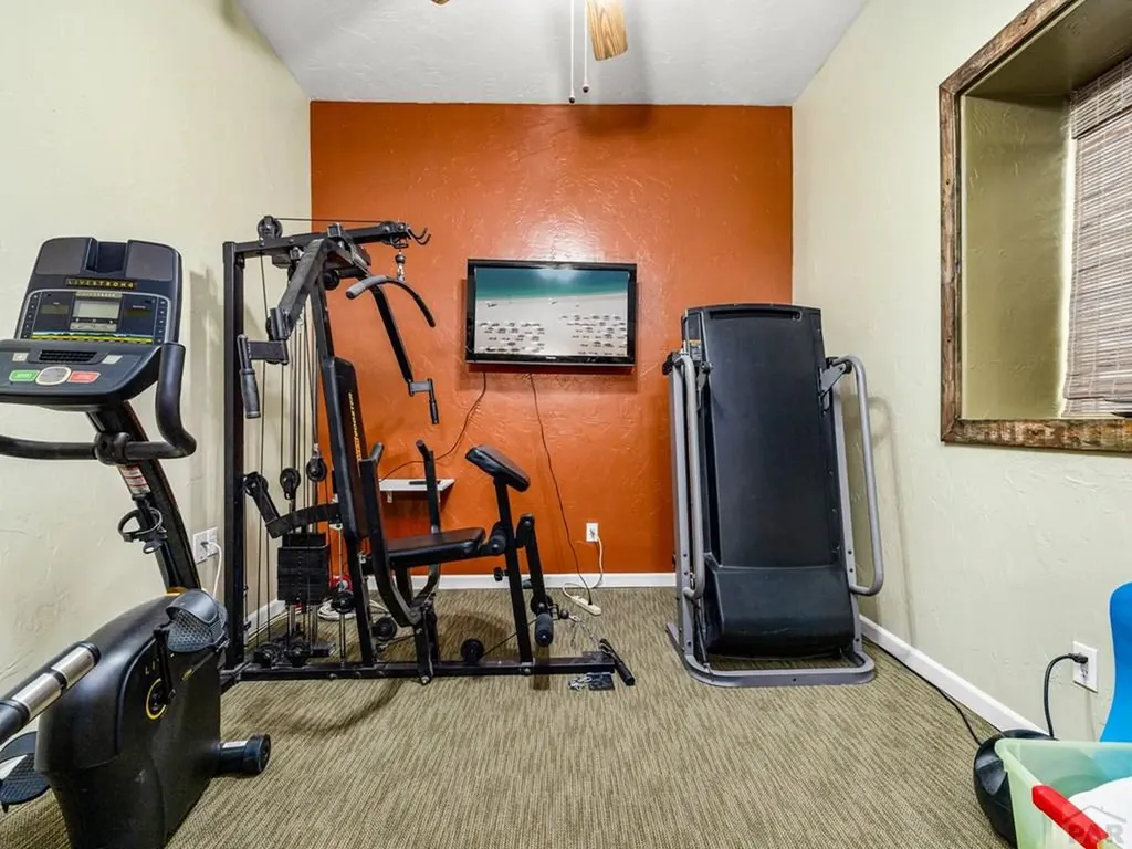 553 S Saunders Drive Pueblo West CO 81007