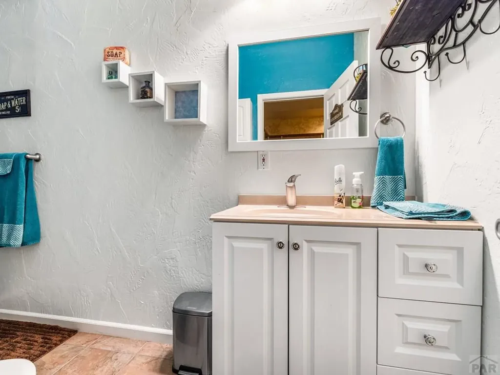 553 S Saunders Drive Pueblo West CO 81007