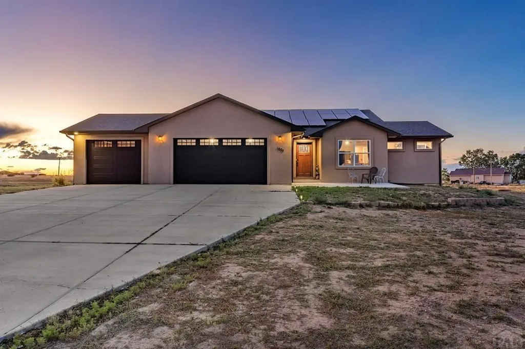 1879 E Jerrian Lane Pueblo CO 81007