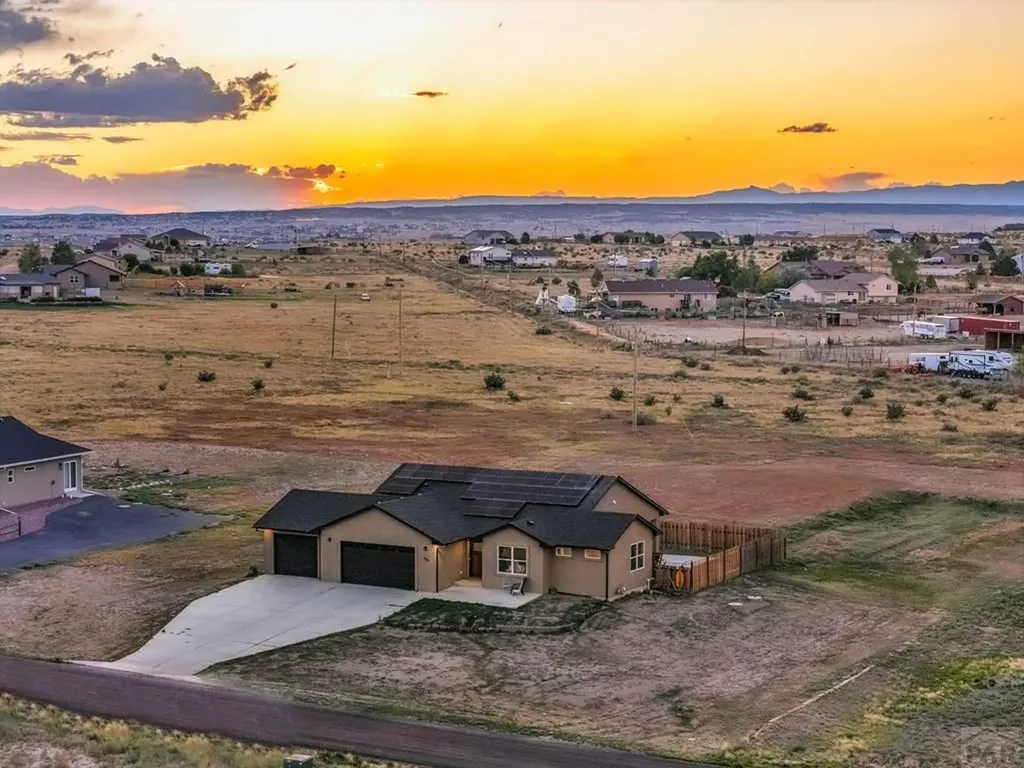 1879 E Jerrian Lane Pueblo CO 81007