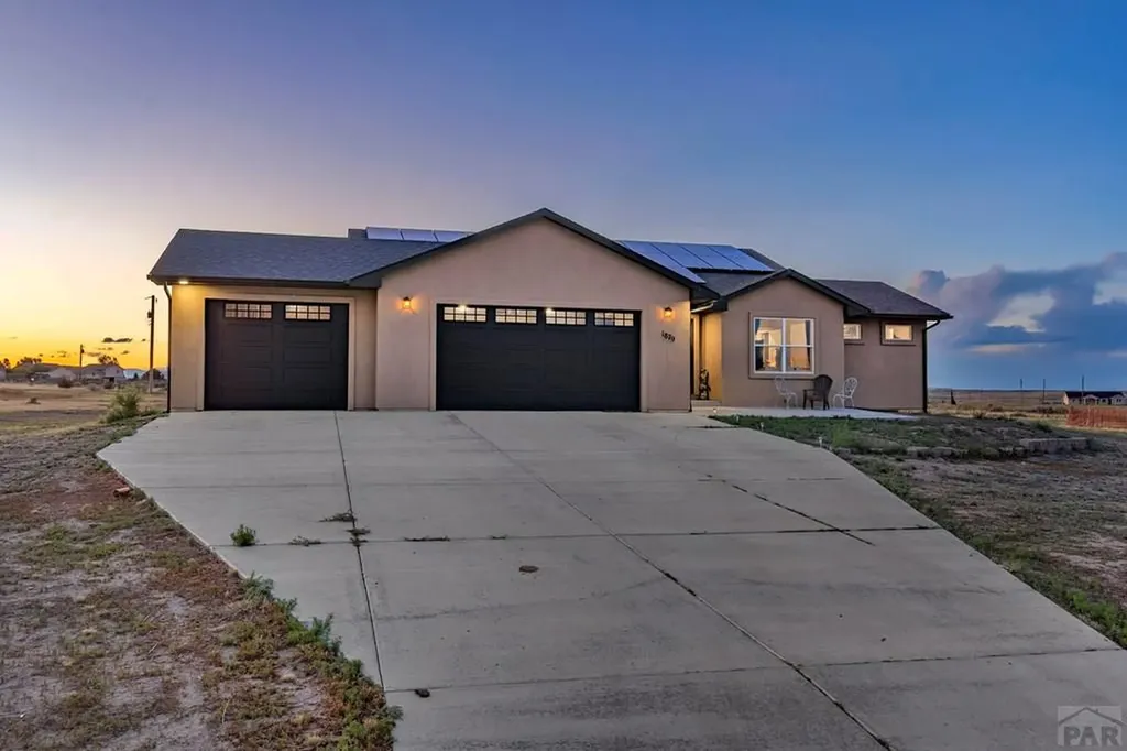 1879 E Jerrian Lane Pueblo CO 81007