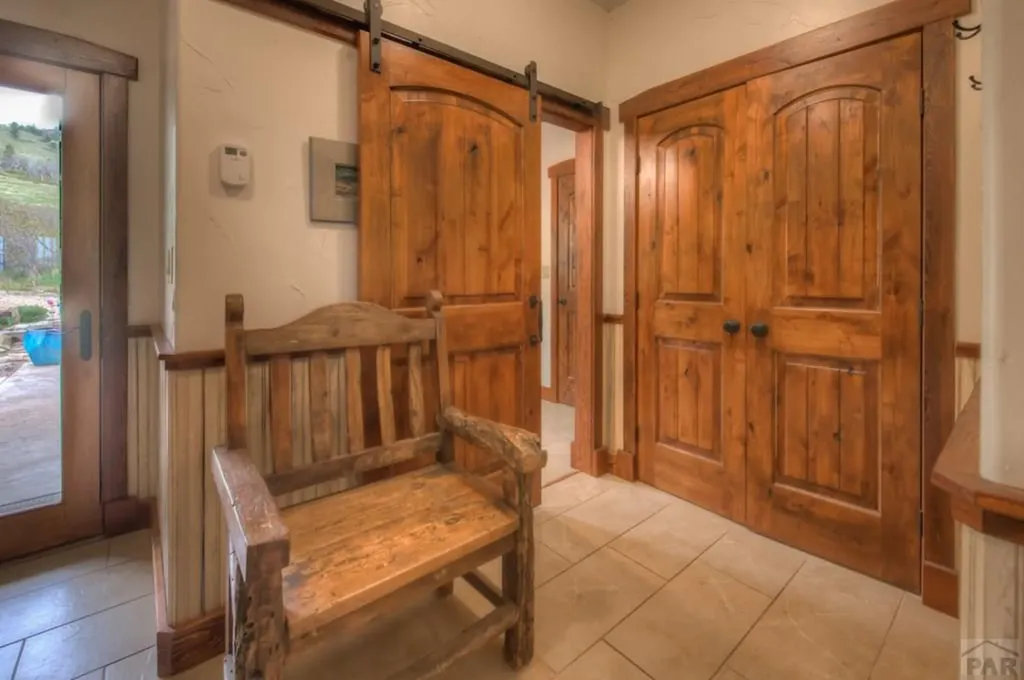 1833 Yellowstone Creek Road La Veta CO 81055