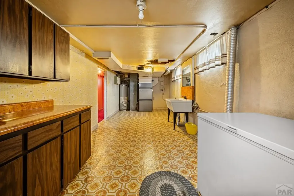 1208 Lake Avenue Pueblo CO 81004