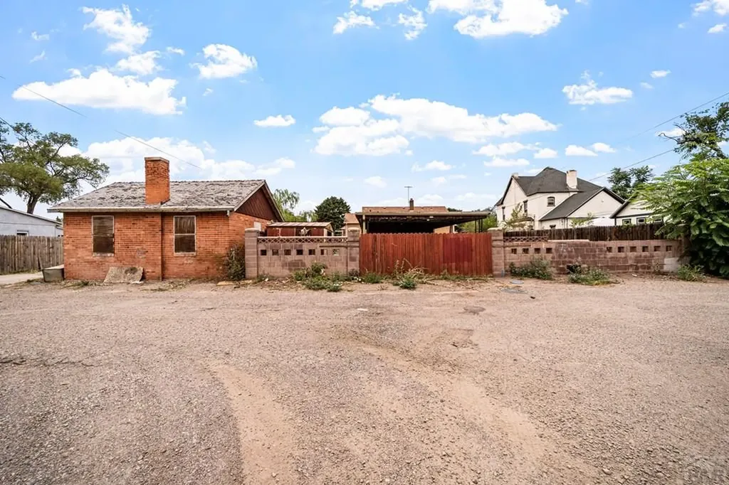 1208 Lake Avenue Pueblo CO 81004