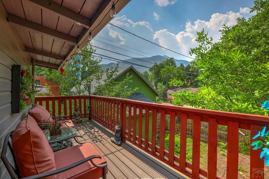 529 Canon Avenue Manitou Springs CO 80829