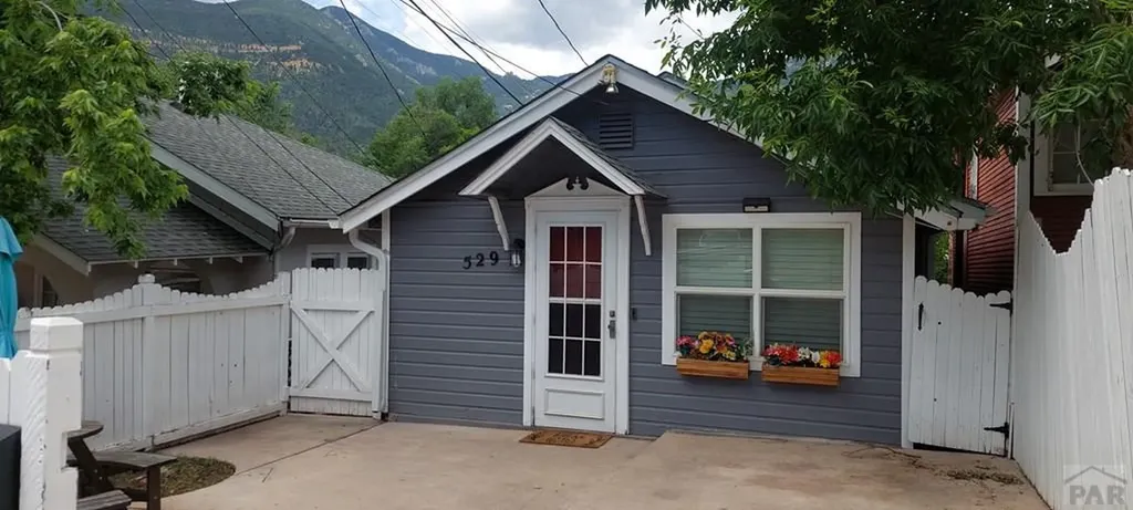 529 Canon Avenue Manitou Springs CO 80829