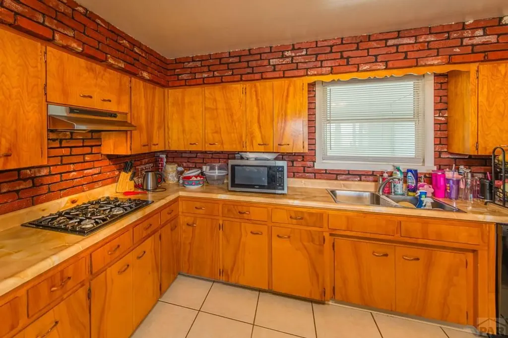 931 25th Lane Pueblo CO 81006