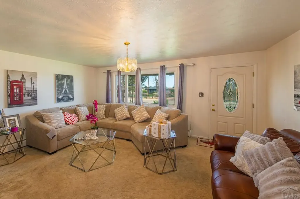 931 25th Lane Pueblo CO 81006