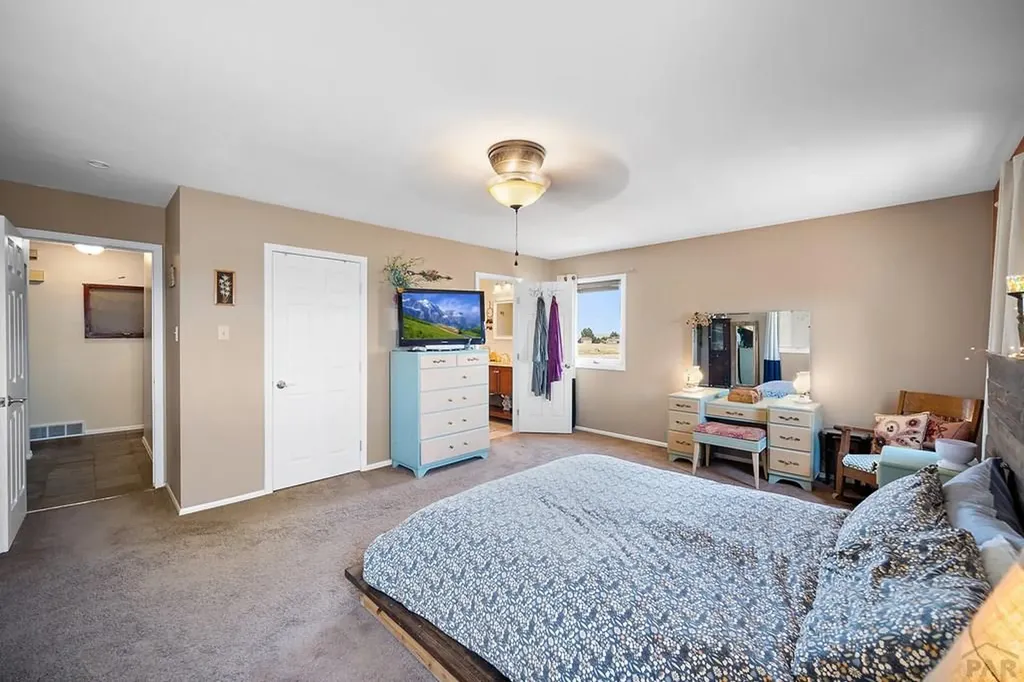 650 E Woodleaf Drive Pueblo West CO 81007