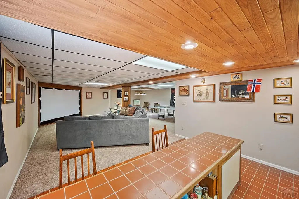 650 E Woodleaf Drive Pueblo West CO 81007