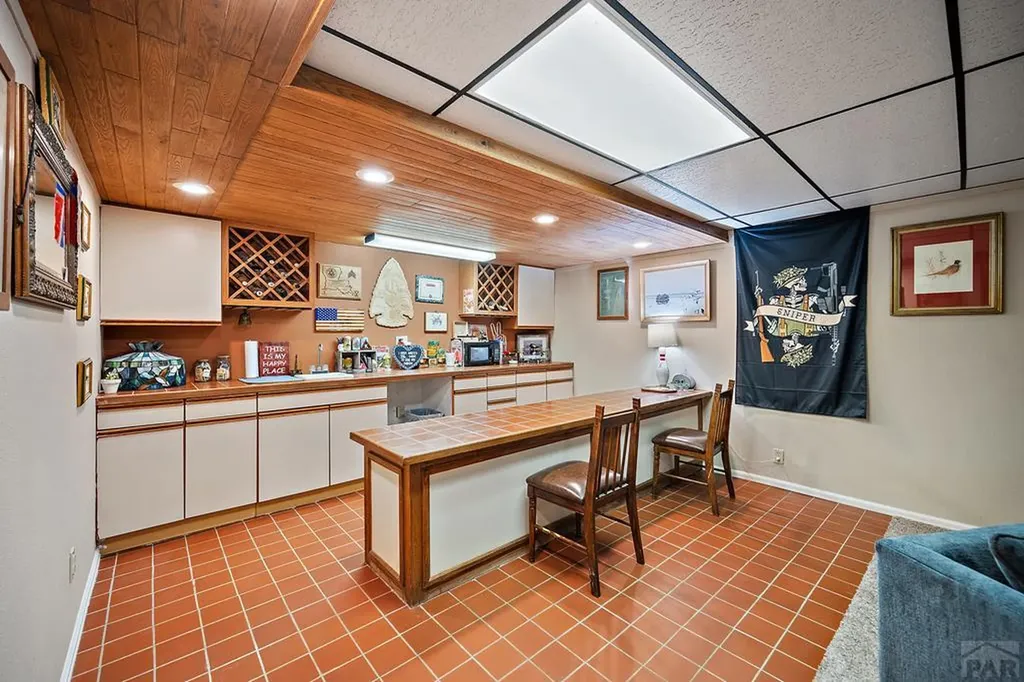 650 E Woodleaf Drive Pueblo West CO 81007