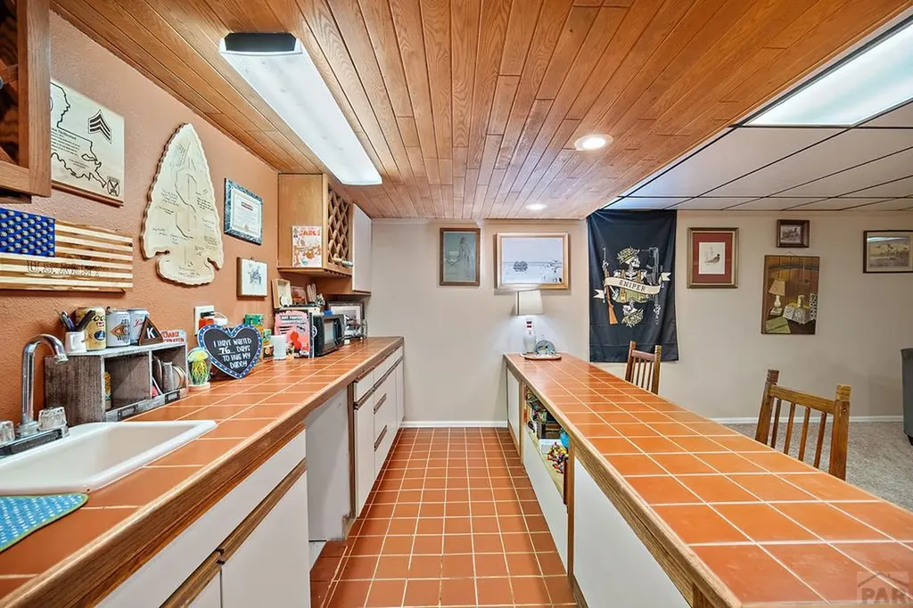 650 E Woodleaf Drive Pueblo West CO 81007