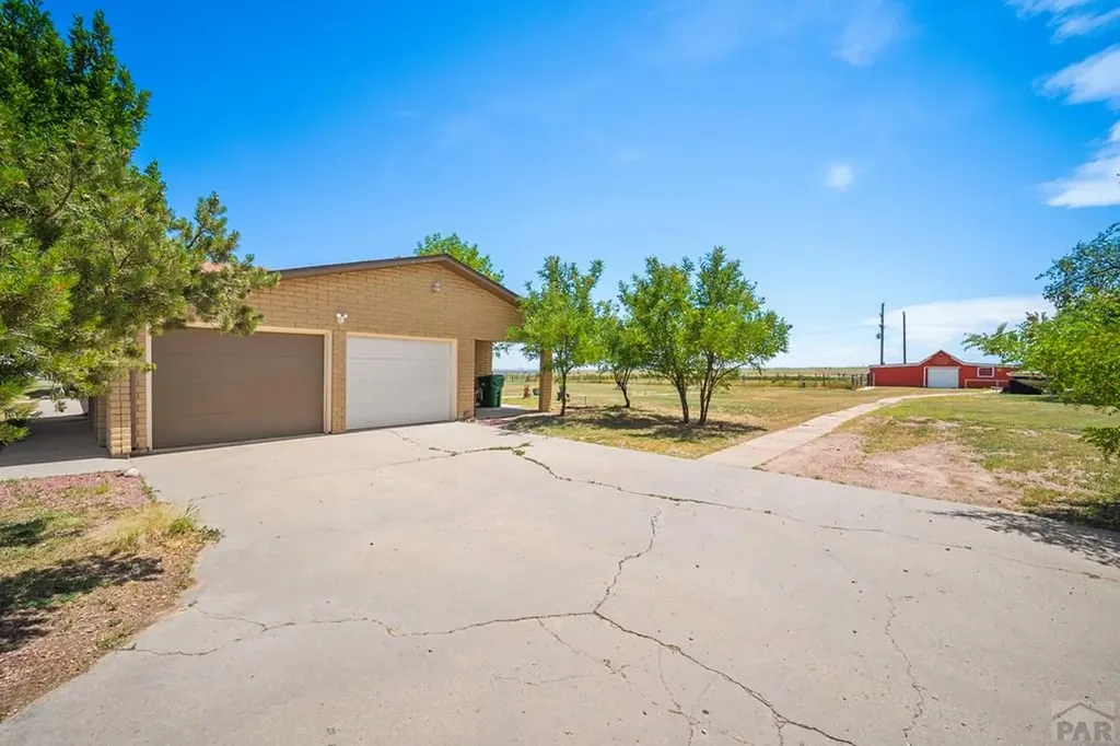 650 E Woodleaf Drive Pueblo West CO 81007