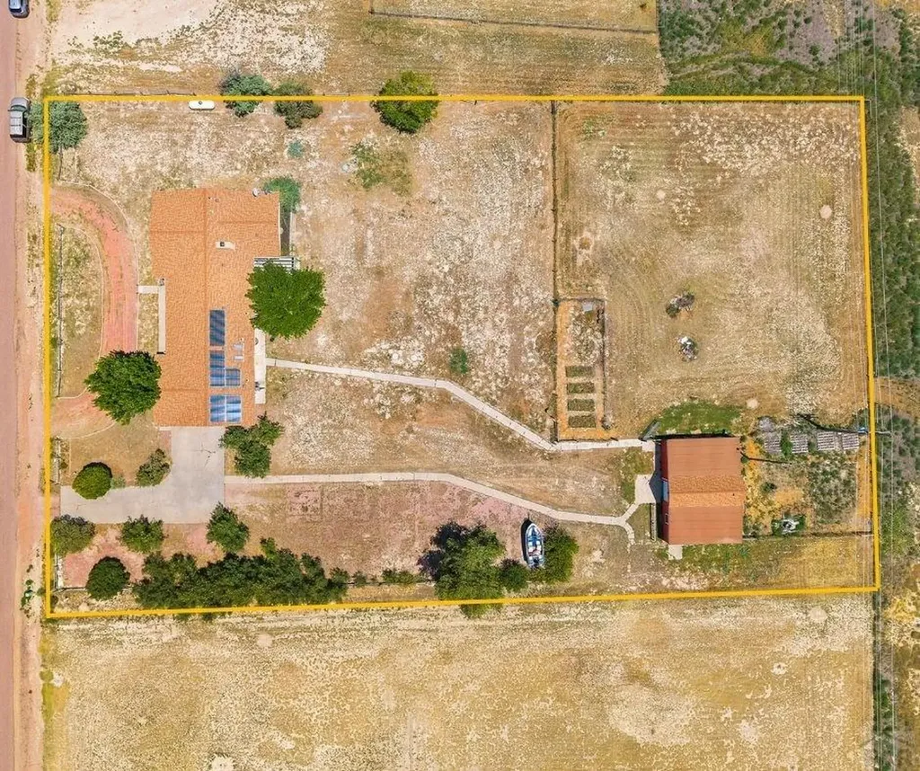 650 E Woodleaf Drive Pueblo West CO 81007