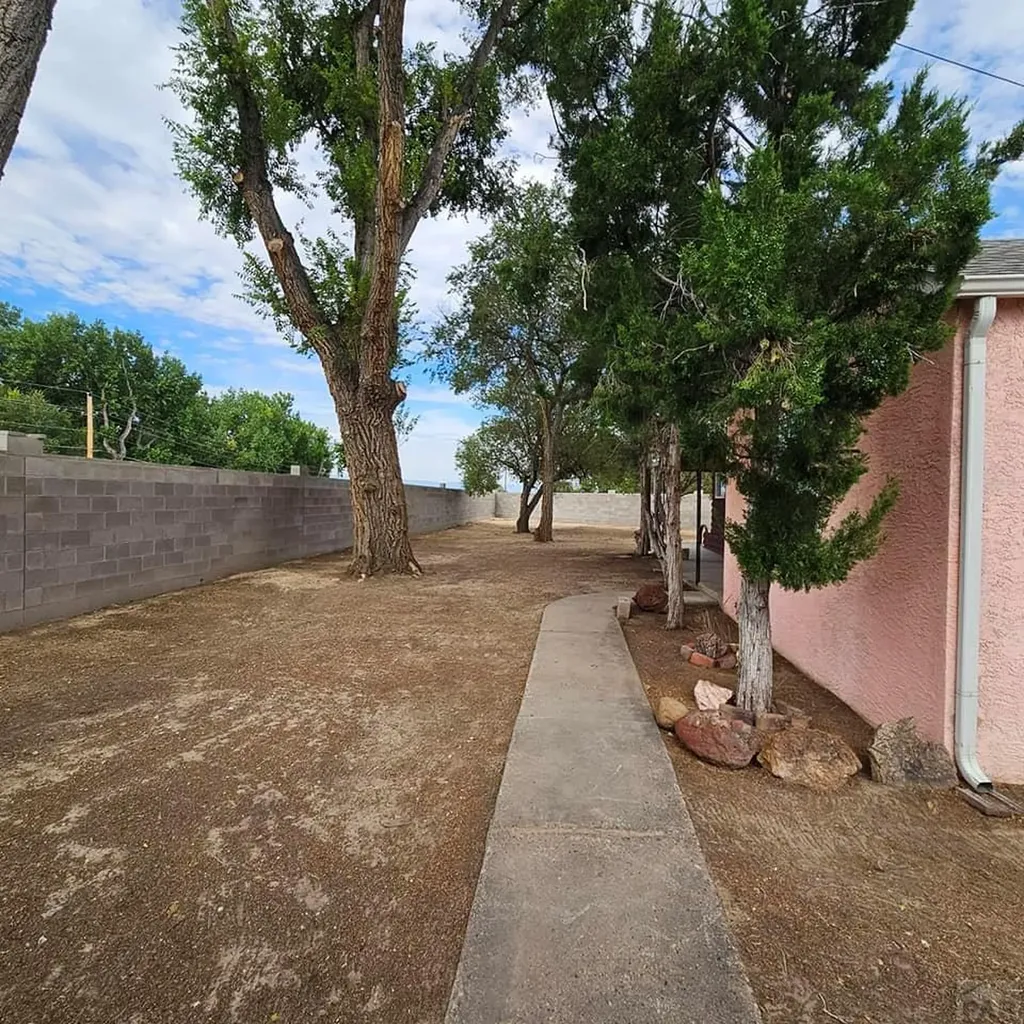 5207 Thatcher Avenue Pueblo CO 81005