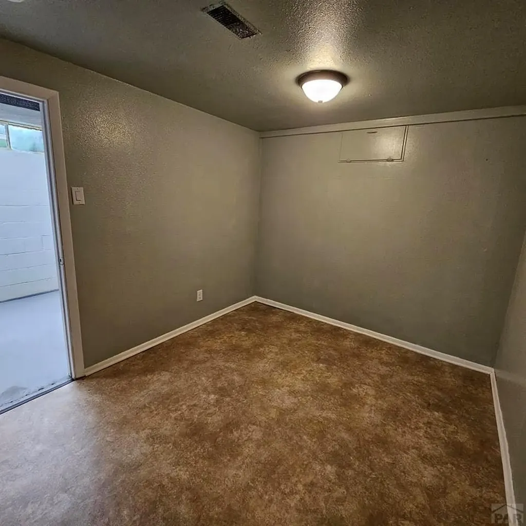 5207 Thatcher Avenue Pueblo CO 81005