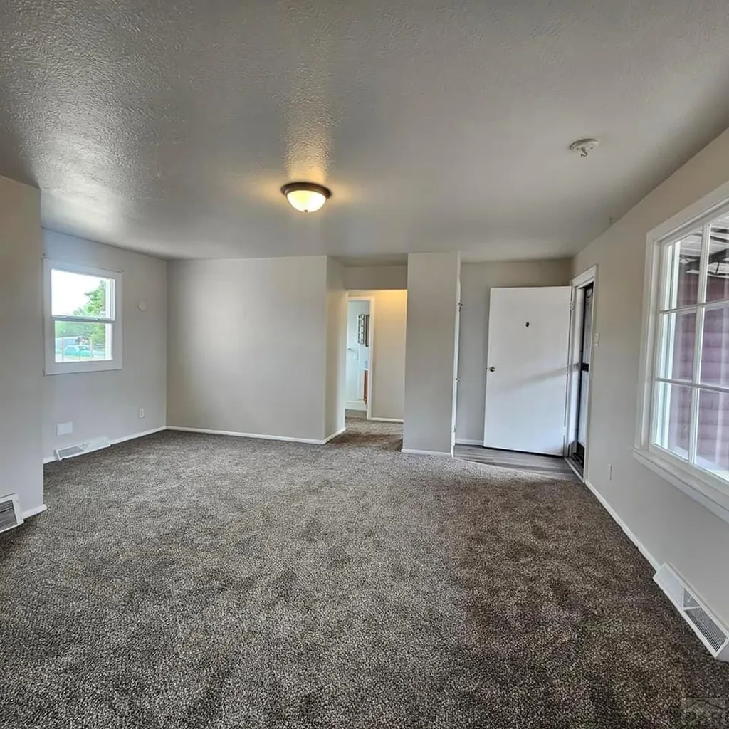 5207 Thatcher Avenue Pueblo CO 81005