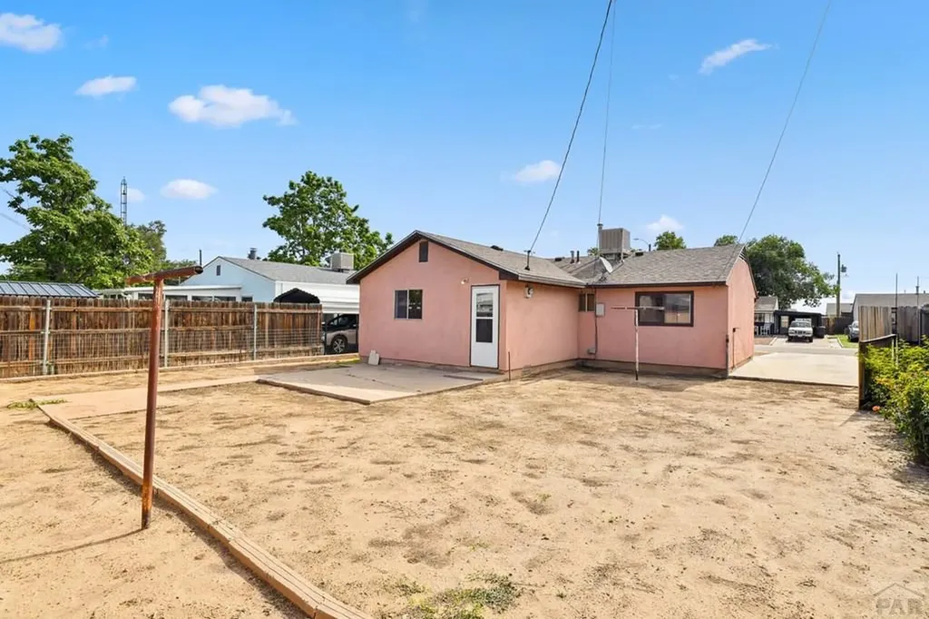 2513 Ontario Street Pueblo CO 81004