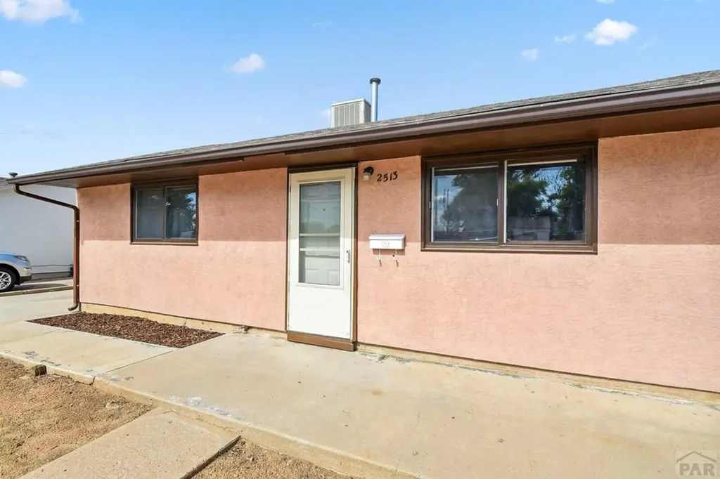 2513 Ontario Street Pueblo CO 81004