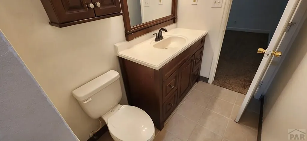 9 Macalester Road Pueblo CO 81001