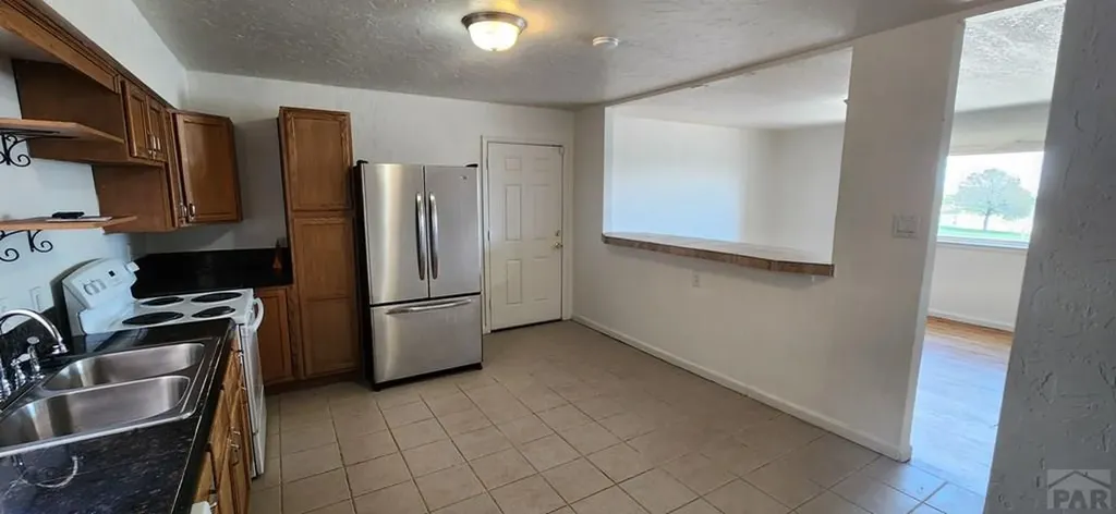 9 Macalester Road Pueblo CO 81001