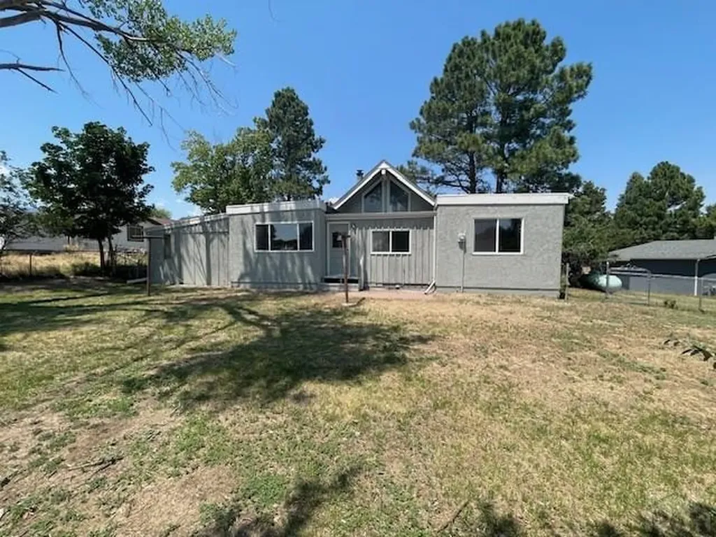 5824 Lakeview Drive Colorado City CO 81019