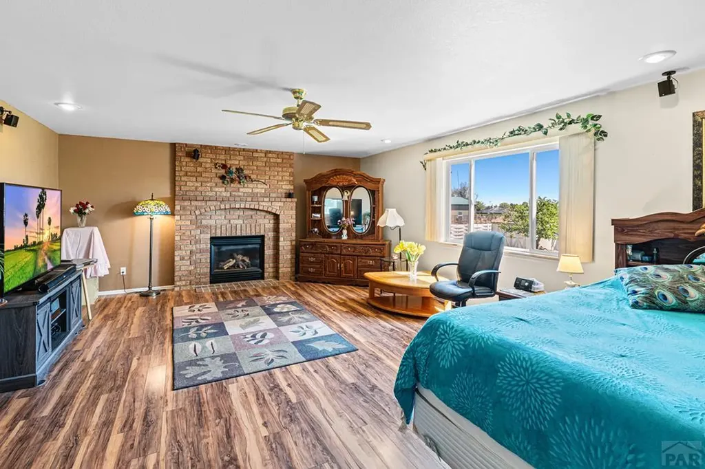 990 23rd Lane Pueblo CO 81006