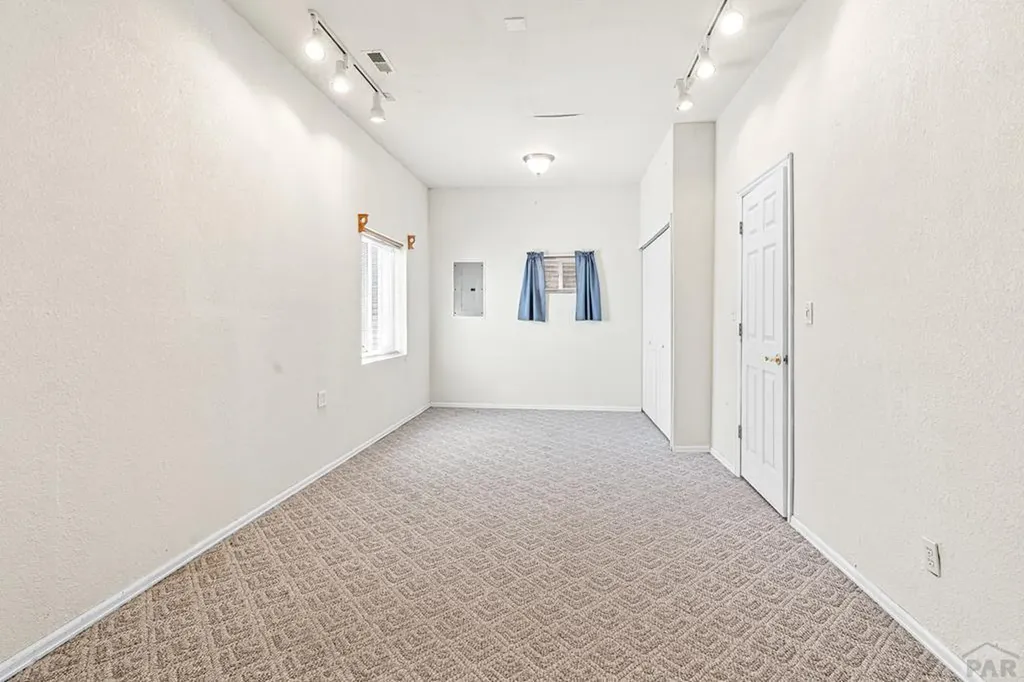 990 23rd Lane Pueblo CO 81006