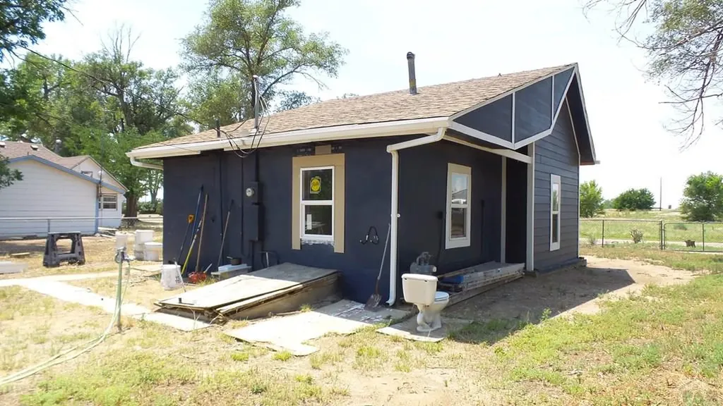 205 N Stith Olney Springs CO 81062