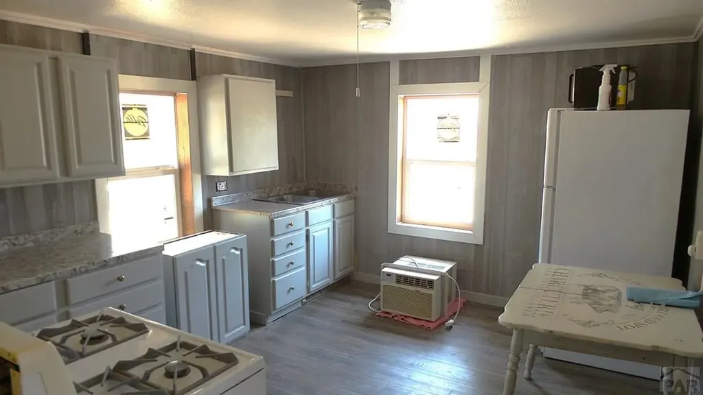 205 N Stith Olney Springs CO 81062