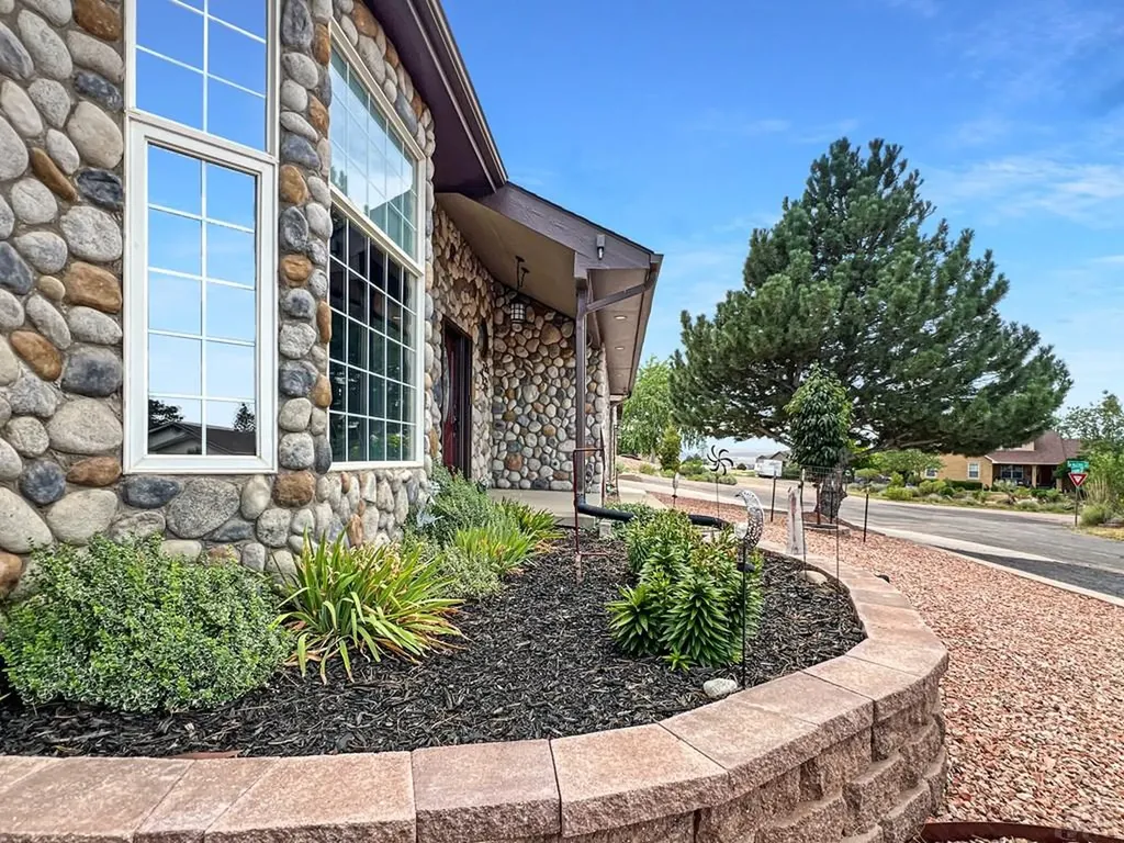 994 S Alexis Lane Pueblo West CO 81007