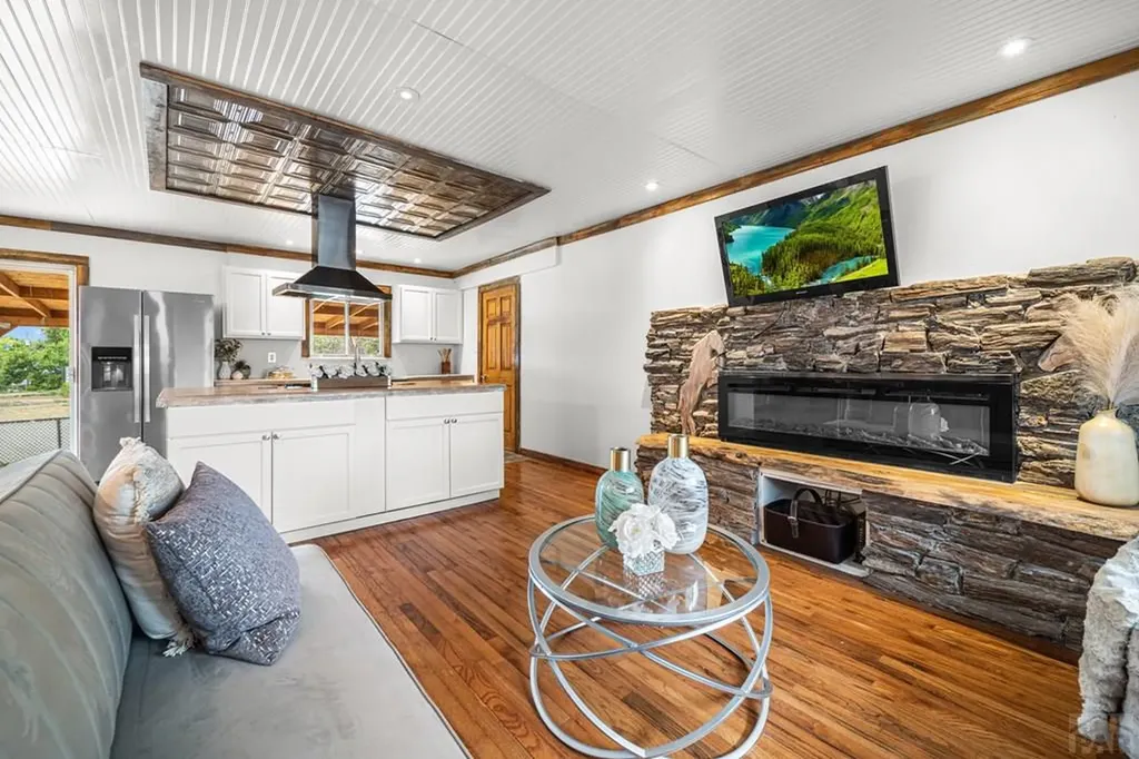 11 Macnaughton Road Pueblo CO 81001