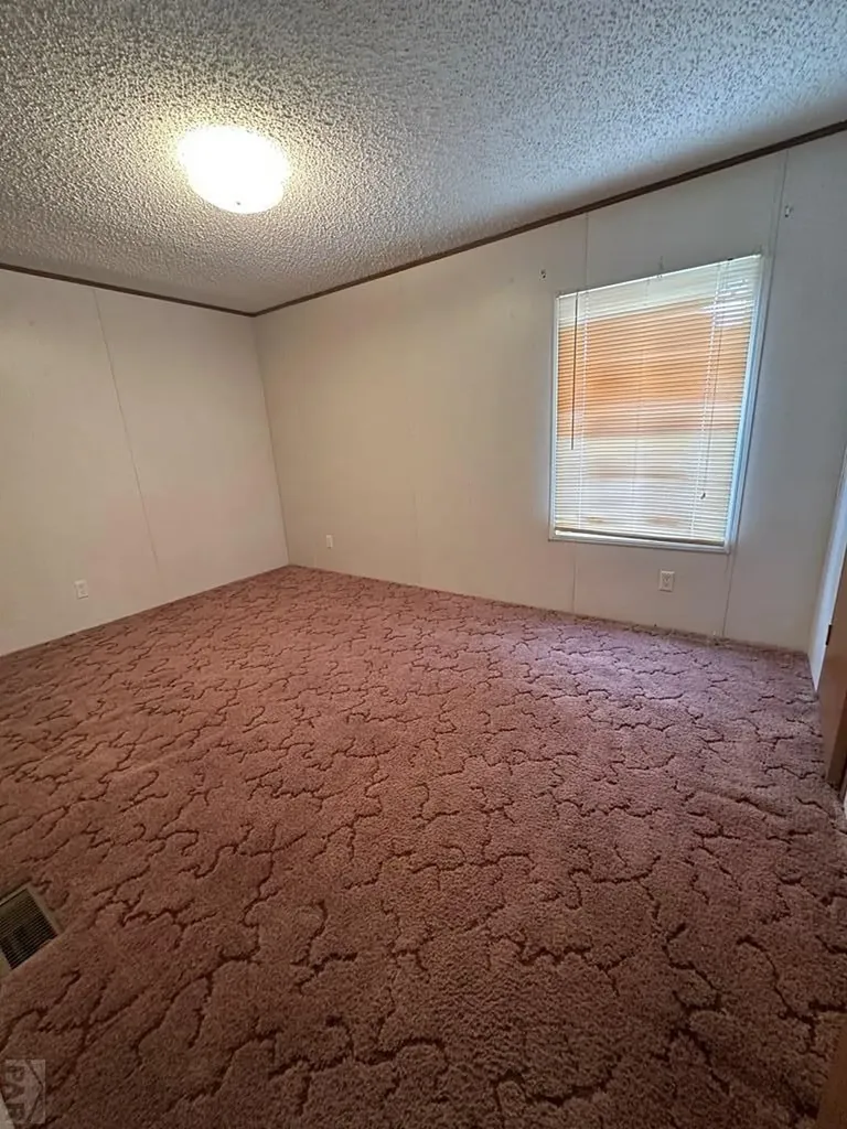 2221 S Prairie Street Pueblo CO 81005