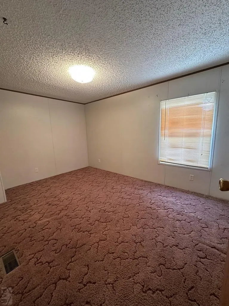 2221 S Prairie Street Pueblo CO 81005