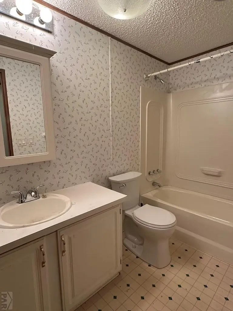 2221 S Prairie Street Pueblo CO 81005