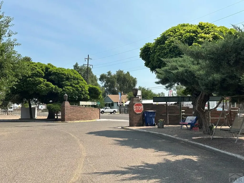 2221 S Prairie Street Pueblo CO 81005