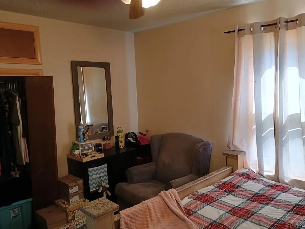 408 E Oak Street Lamar CO 81052