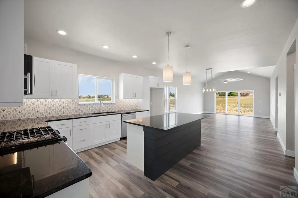 1481 W Delaney Drive Pueblo CO 81007