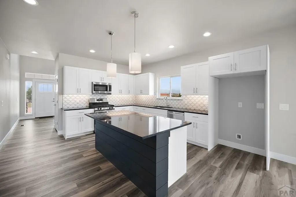 1481 W Delaney Drive Pueblo CO 81007