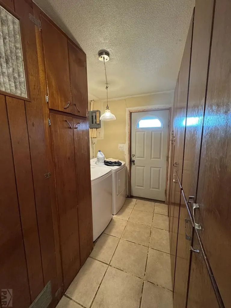 810 Ewers Rocky Ford CO 81067