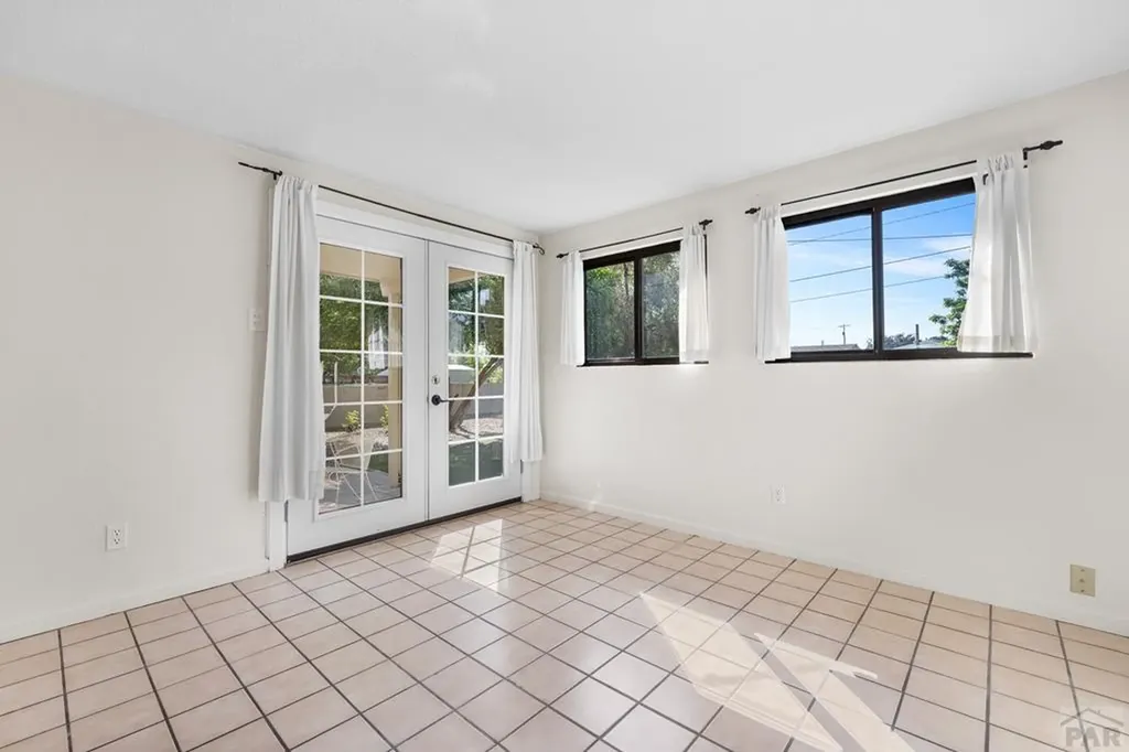 80 Stanford Avenue Pueblo CO 81004