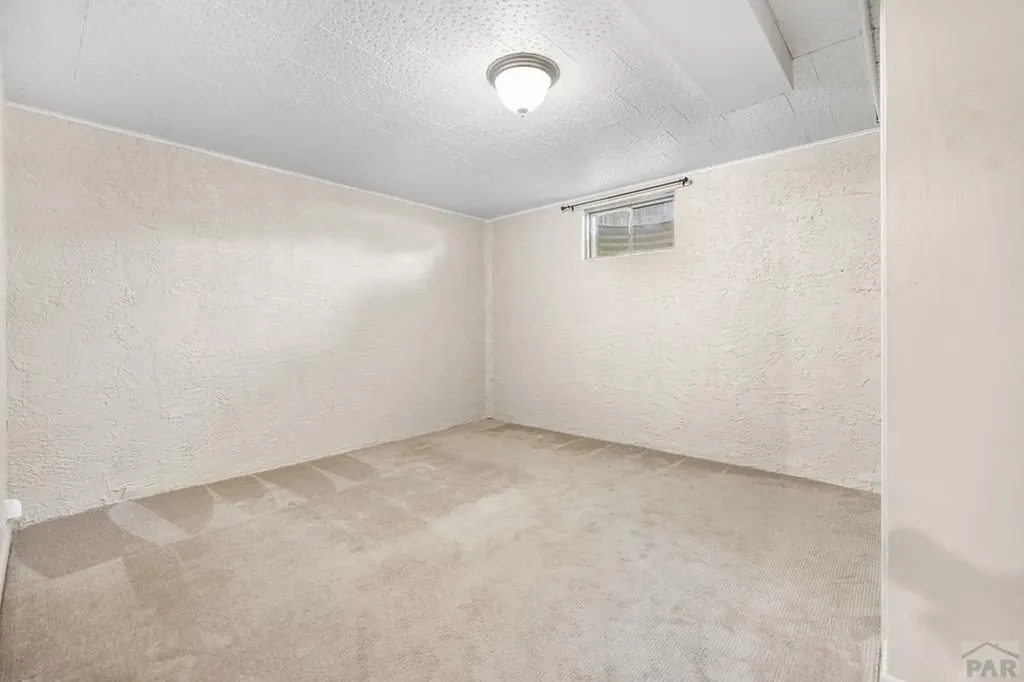 80 Stanford Avenue Pueblo CO 81004